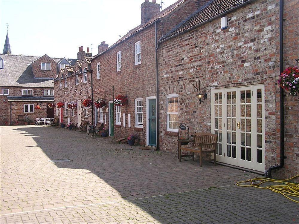 Orillia House B&B & Holiday Cottages Stockton on the Forest Eksteriør billede